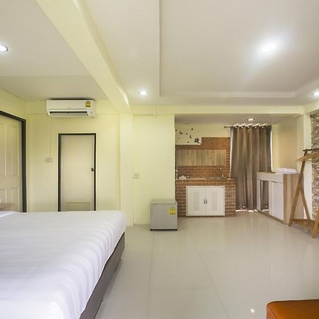 Petchsiri Room เพชรสิริรูม Ban Sai Mai Exteriér fotografie