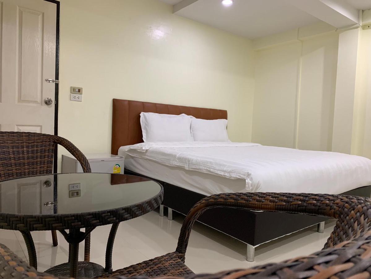 Petchsiri Room เพชรสิริรูม Ban Sai Mai Exteriér fotografie
